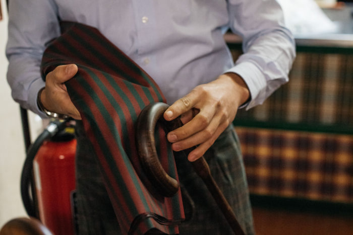 francesco_maglia_ombrelli_handmade_marco_taddei